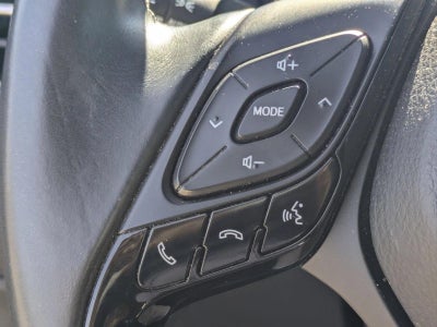 2019 Toyota C-HR XLE FWD (Natl)