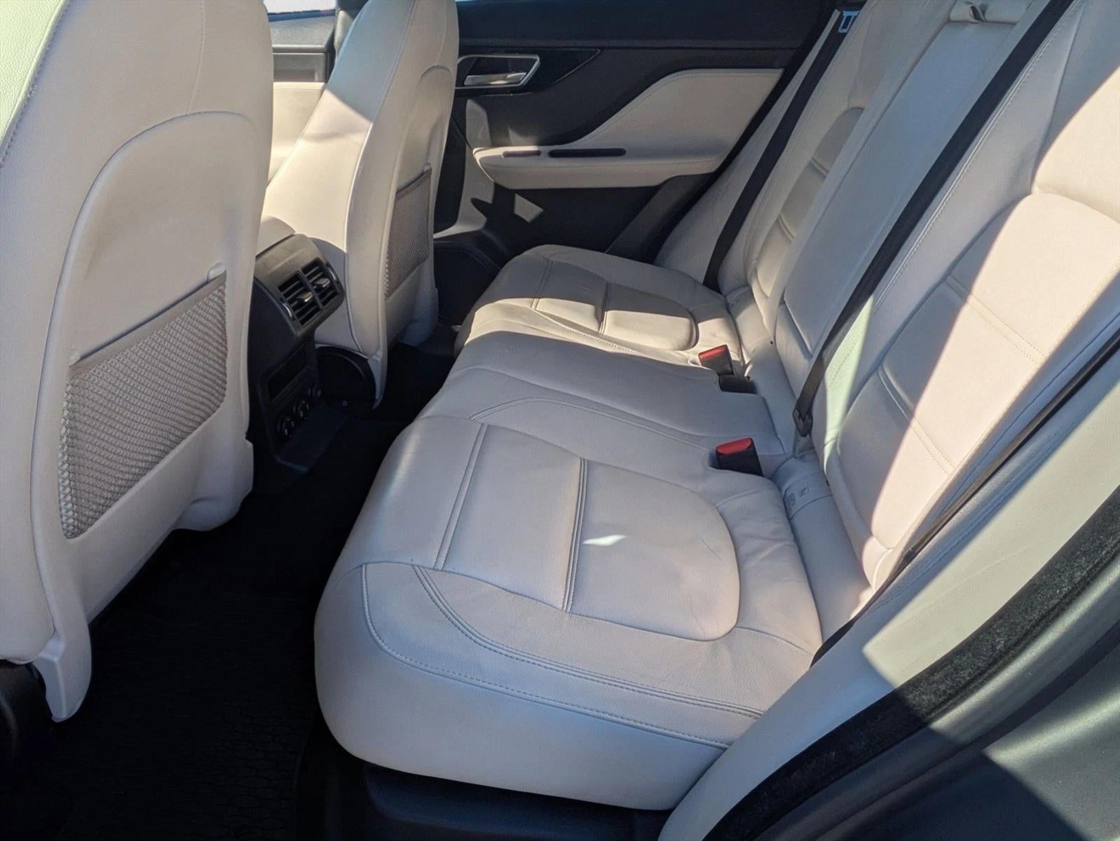 2017 Jaguar F-PACE 35t Prestige AWD