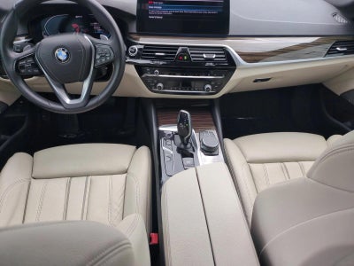 2021 BMW 530e Plug-In Hybrid