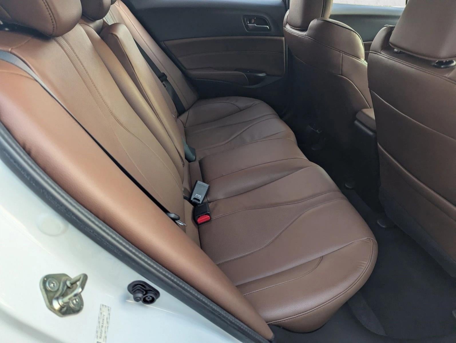 2019 Acura ILX Sedan w/Premium Pkg