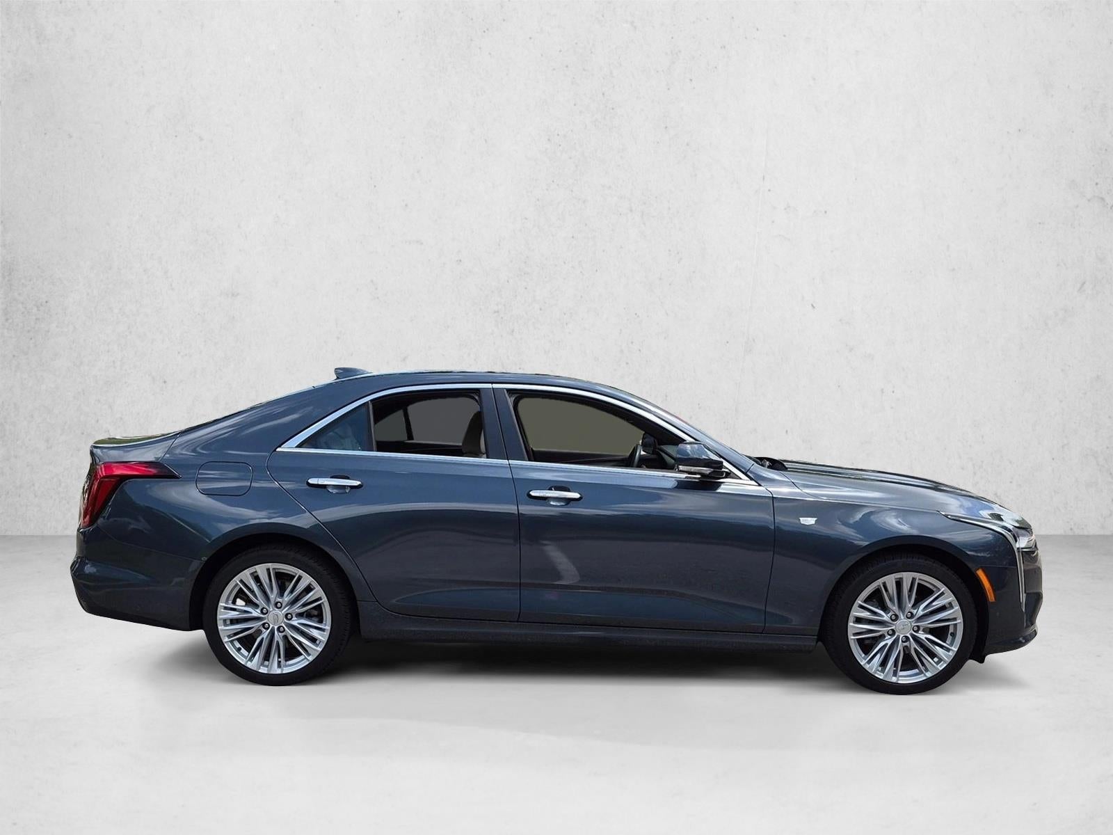 2025 Cadillac CT4 4dr Sdn Premium Luxury