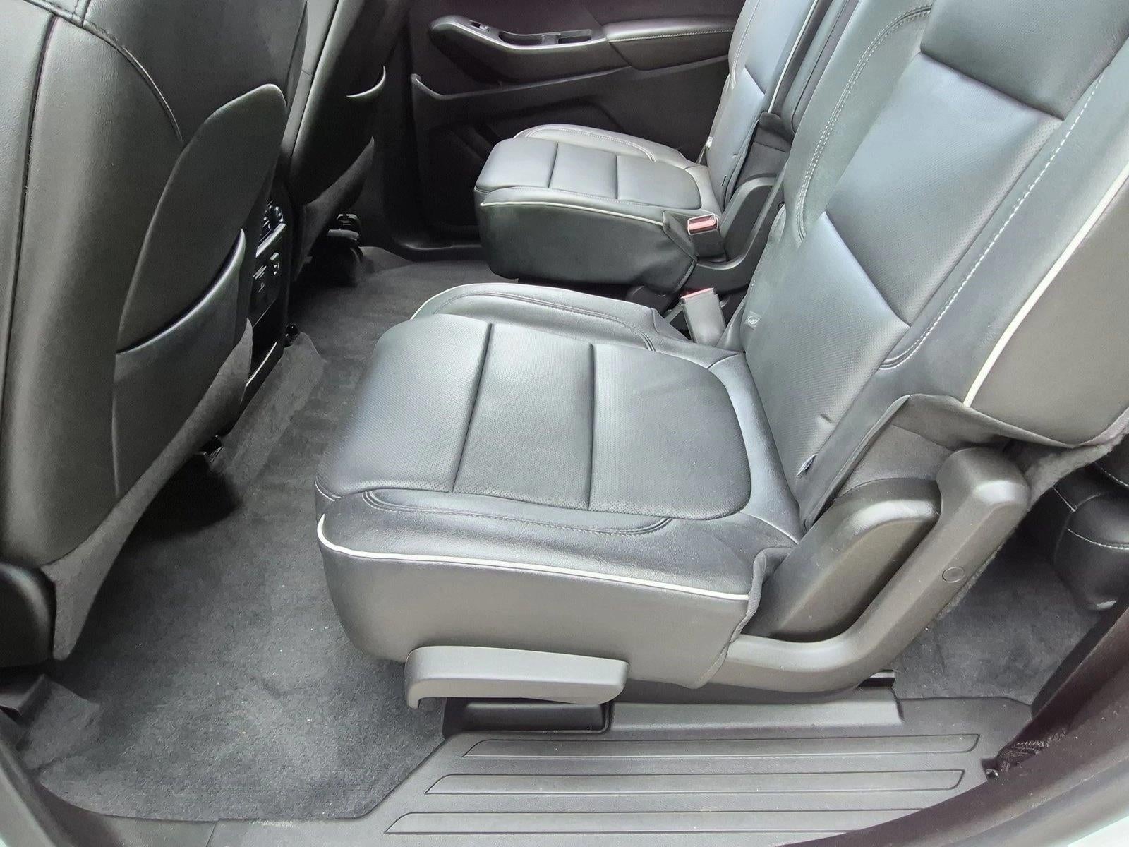 2021 Chevrolet Traverse FWD 2LZ