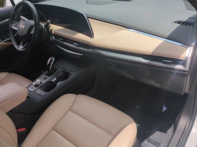 2024 Cadillac XT4 FWD 4dr Luxury