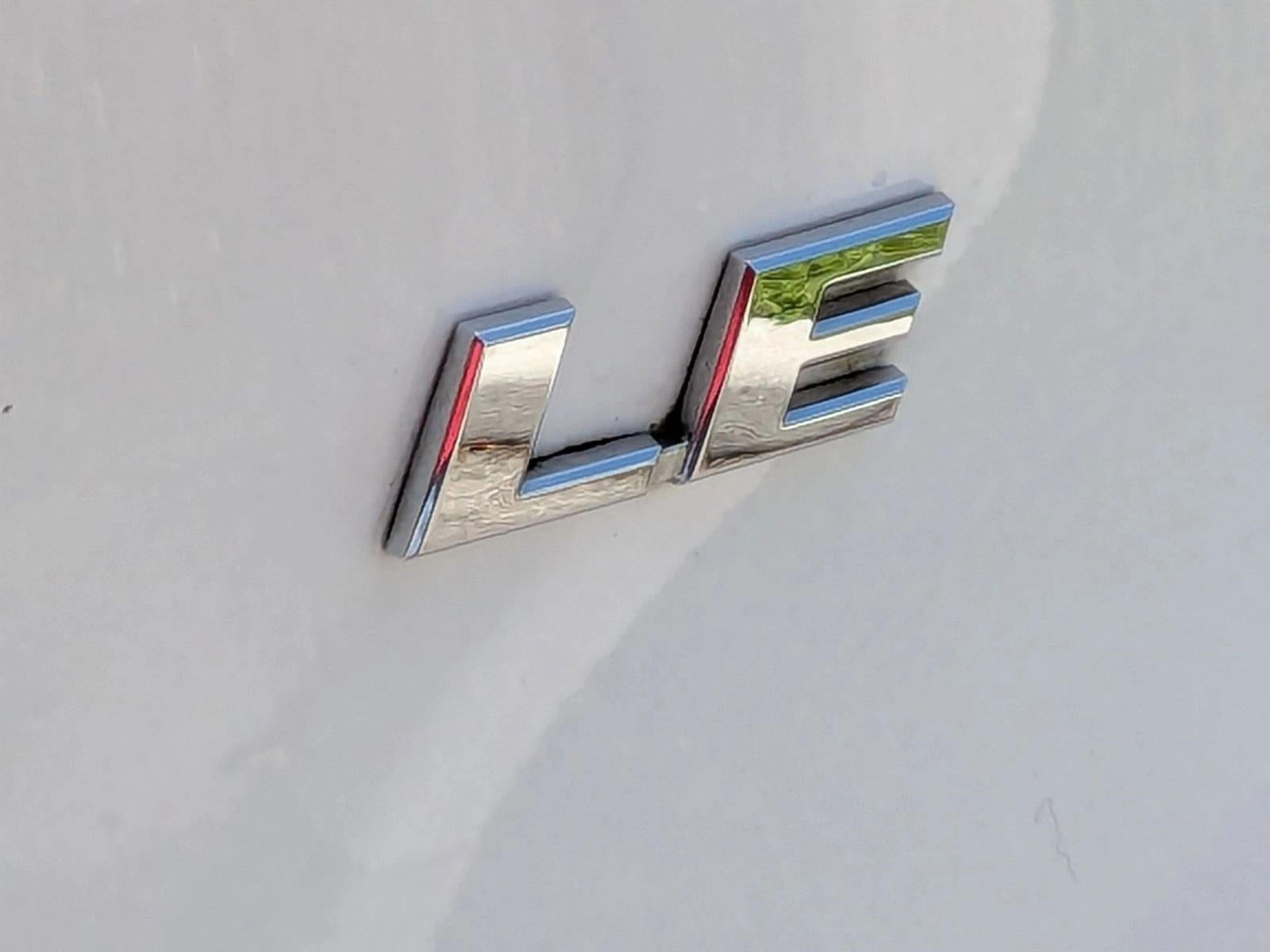 2024 Toyota RAV4 LE FWD (GS)