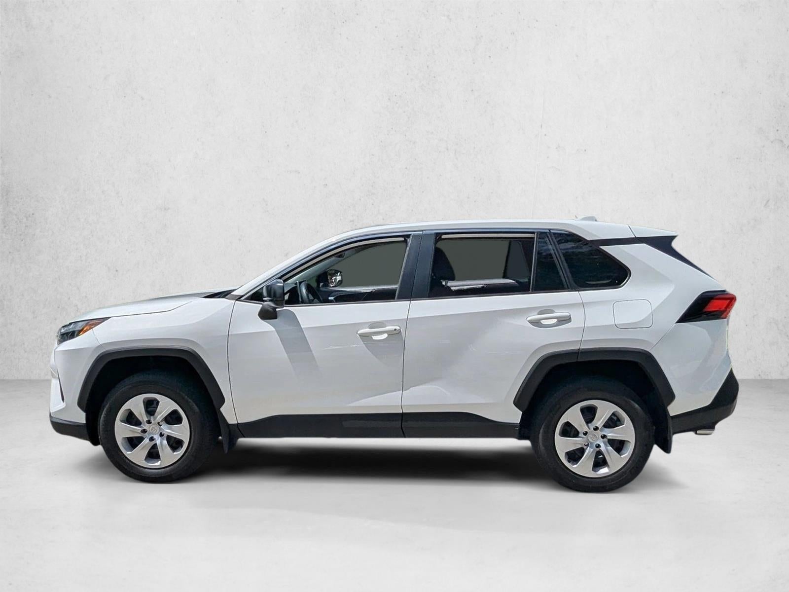 2024 Toyota RAV4 LE FWD (GS)