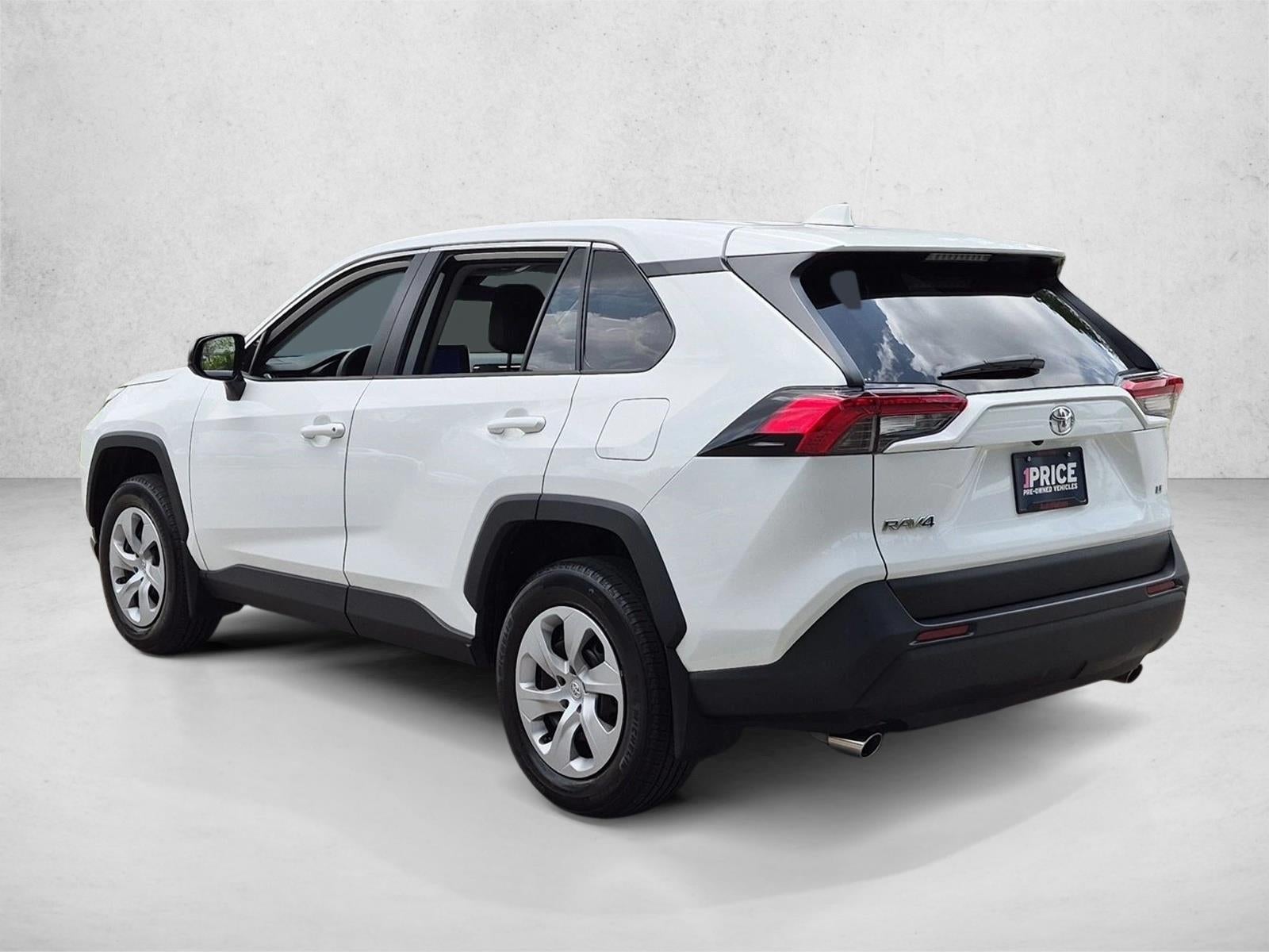 2024 Toyota RAV4 LE FWD (GS)