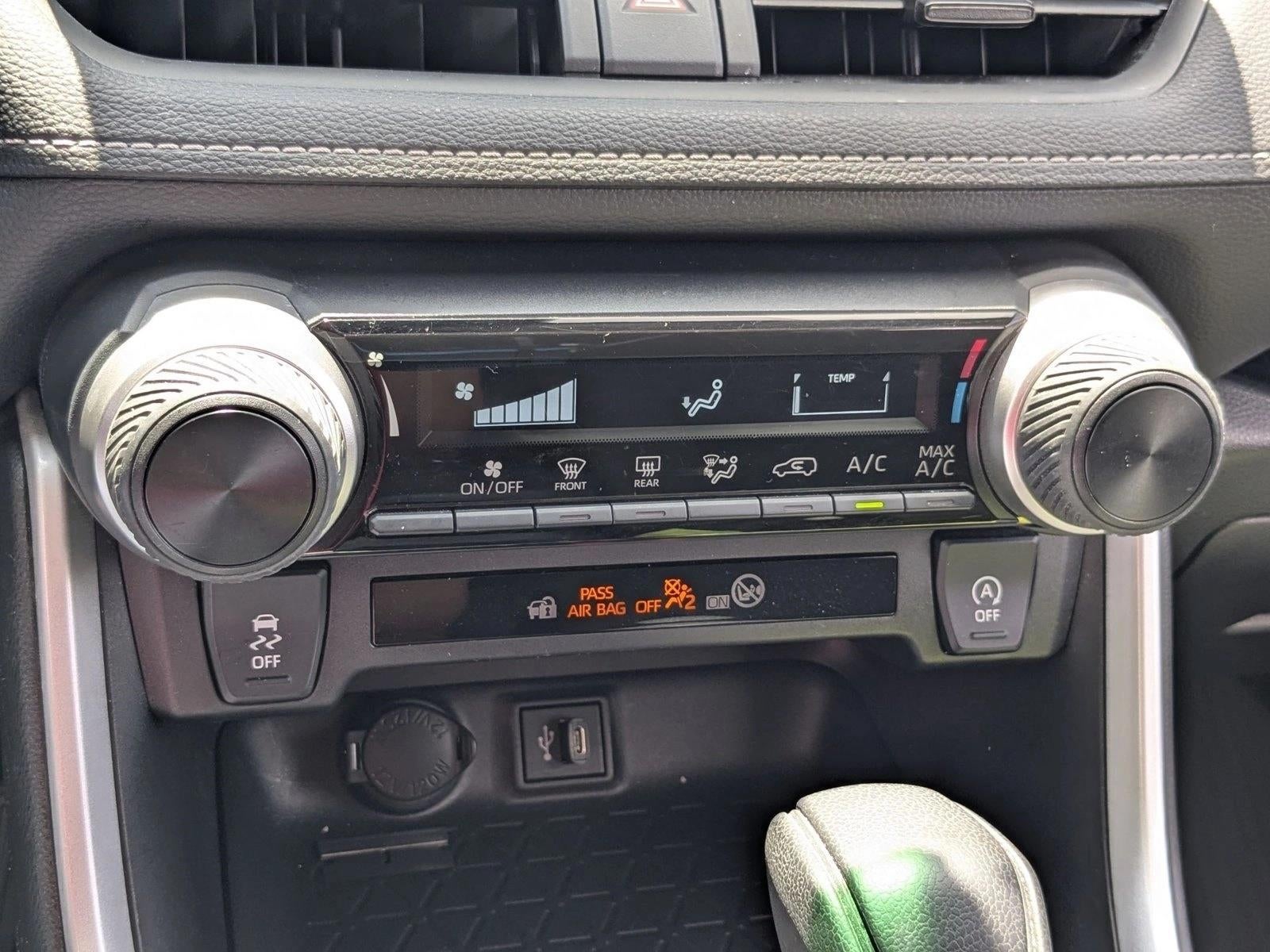 2024 Toyota RAV4 LE FWD (GS)