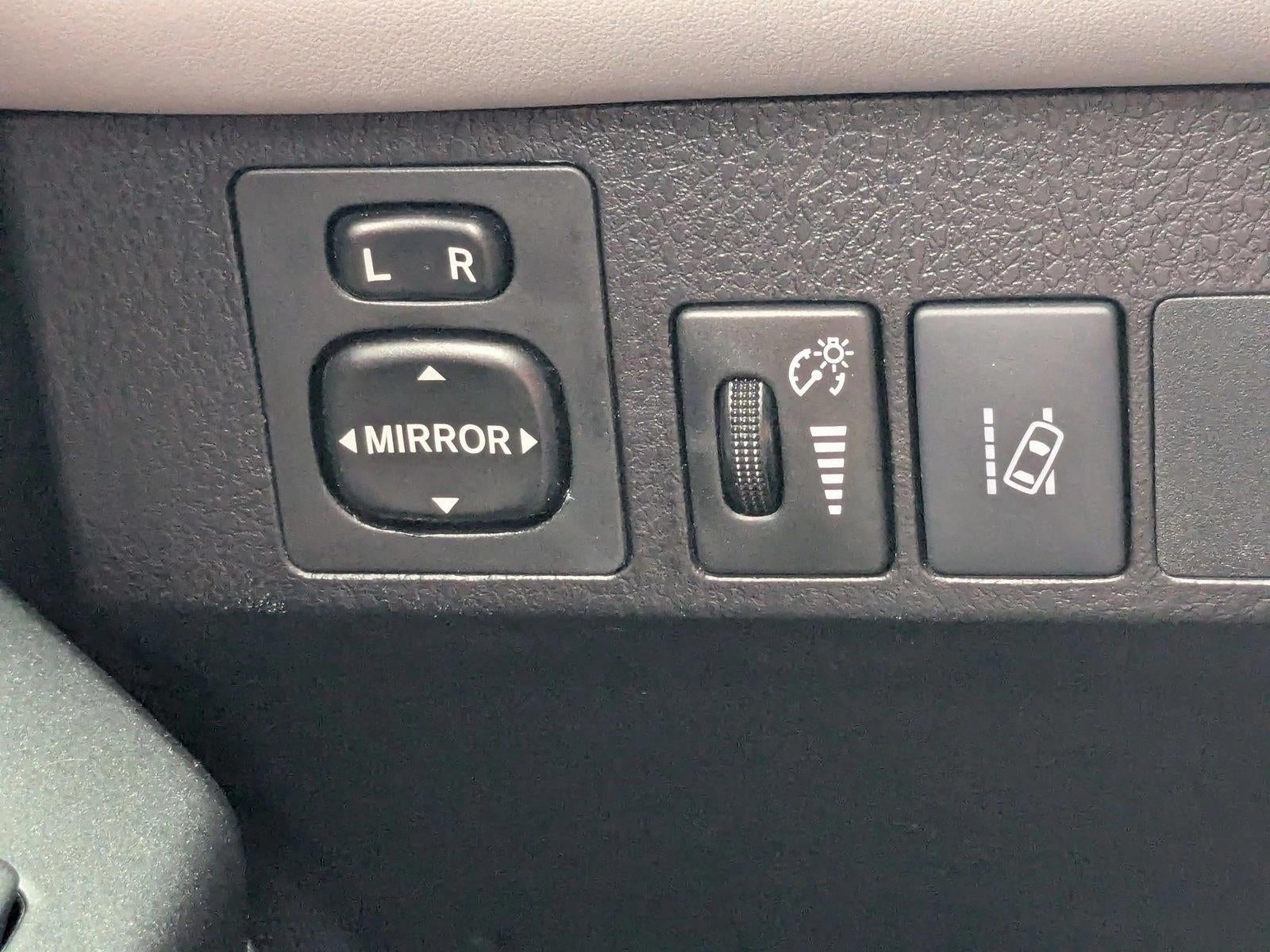 2018 Toyota RAV4 XLE AWD (Natl)