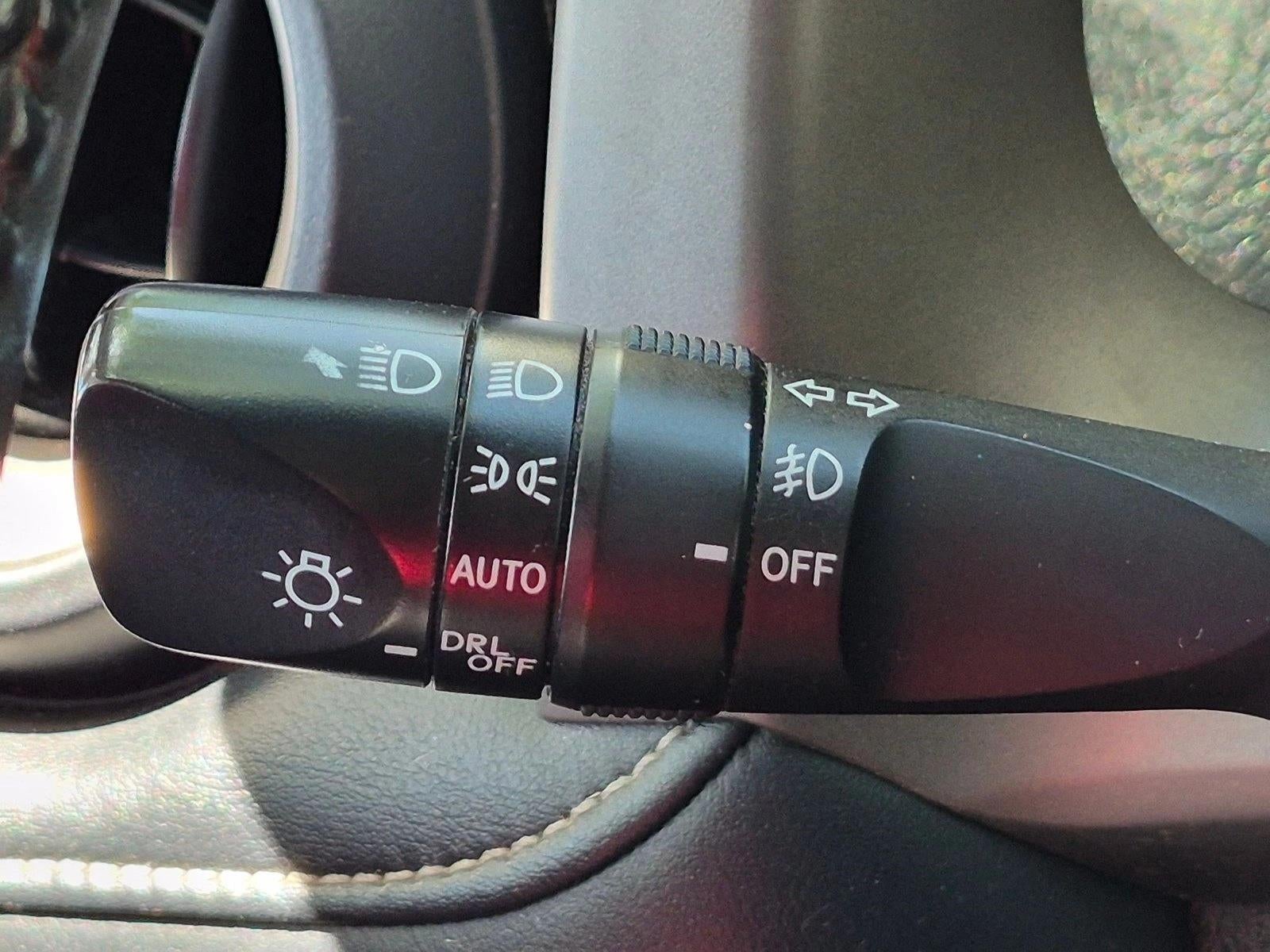 2018 Toyota RAV4 XLE FWD (GS)
