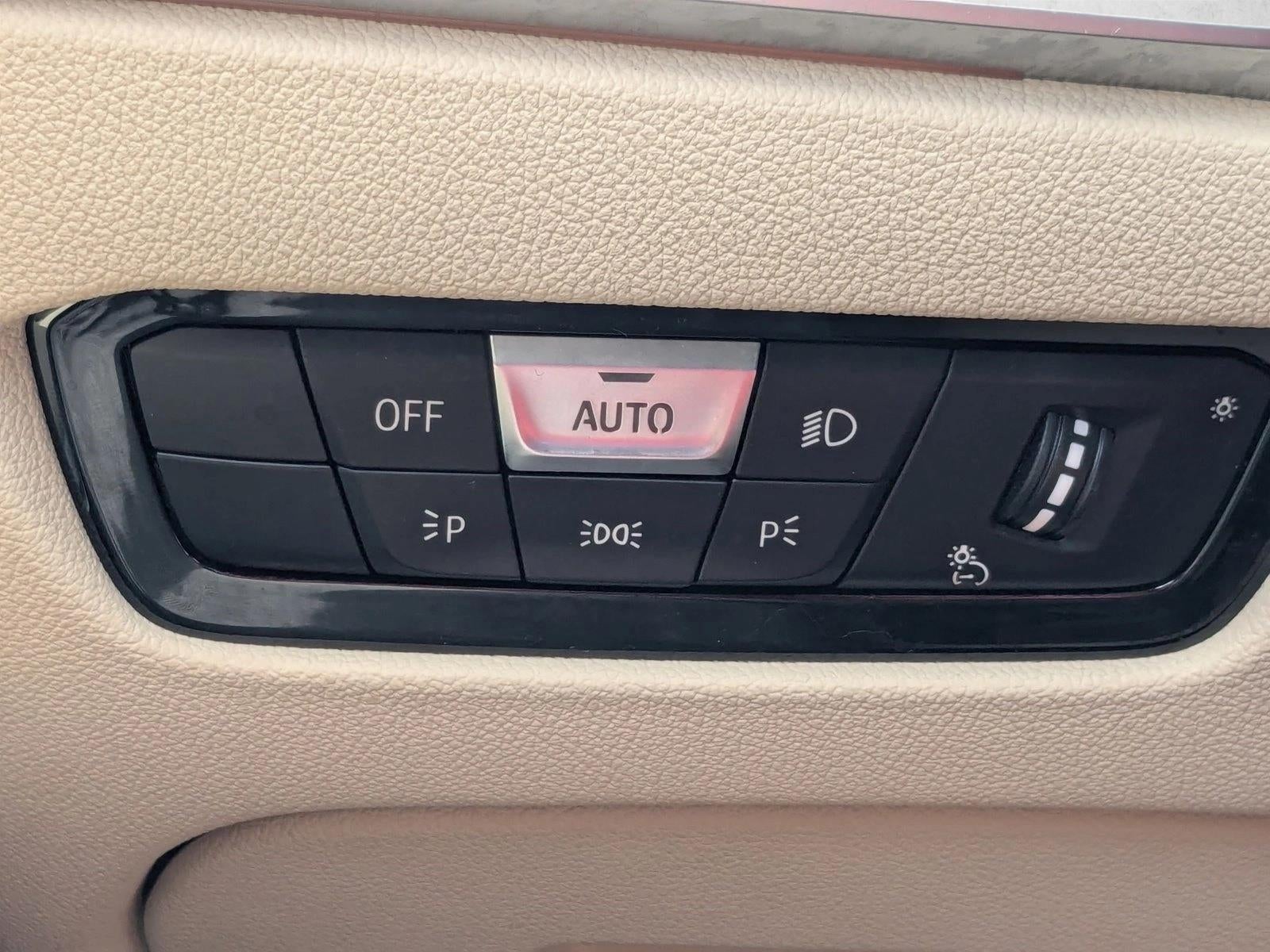 2020 BMW 330i Sedan North America