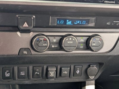 2022 Toyota Tacoma 2WD 2WD TRD Sport Double Cab 5' Bed V6 AT (Natl)