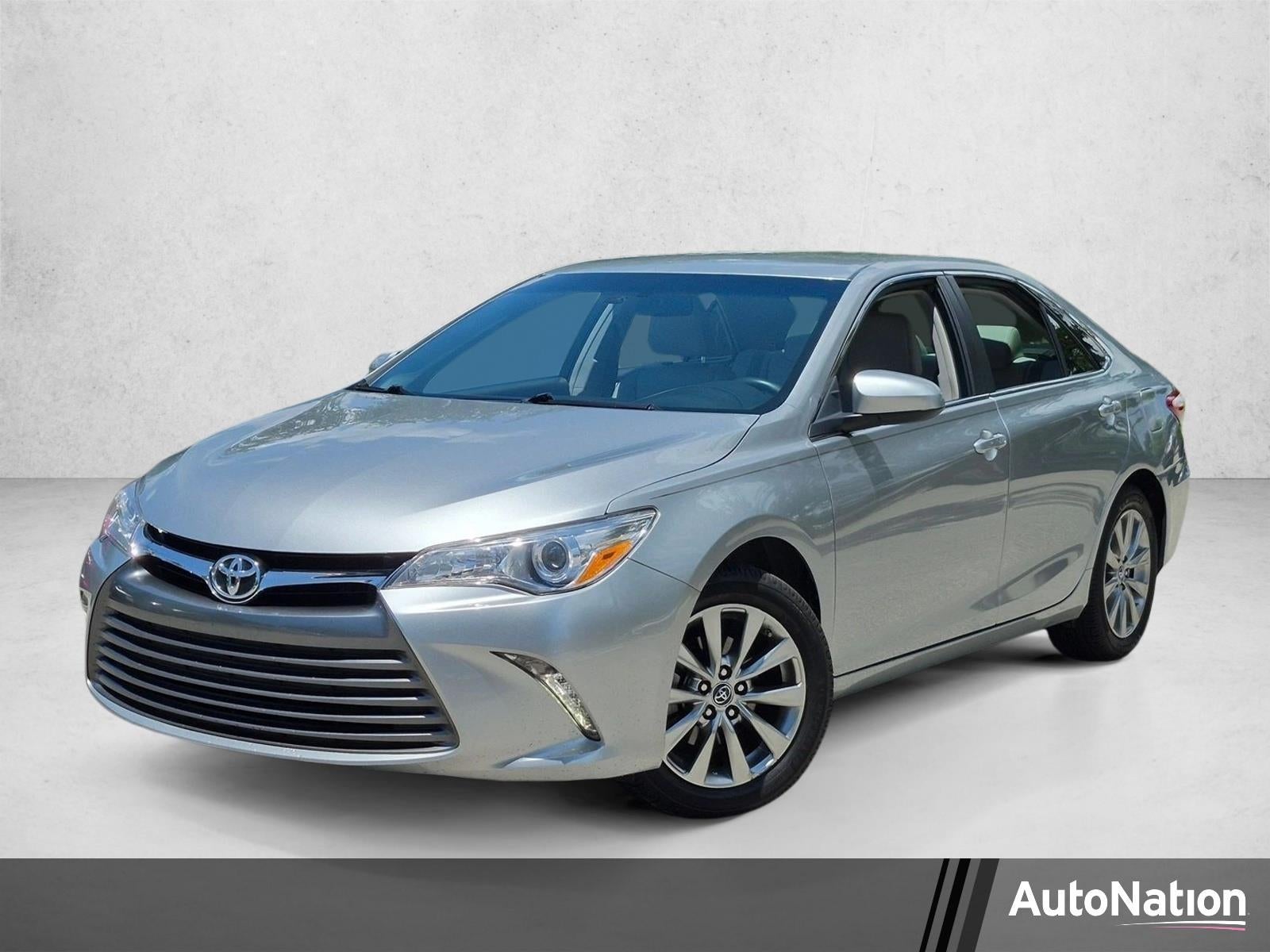 2017 Toyota Camry XLE Auto (SE)