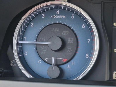 2017 Toyota Camry XLE Auto (SE)