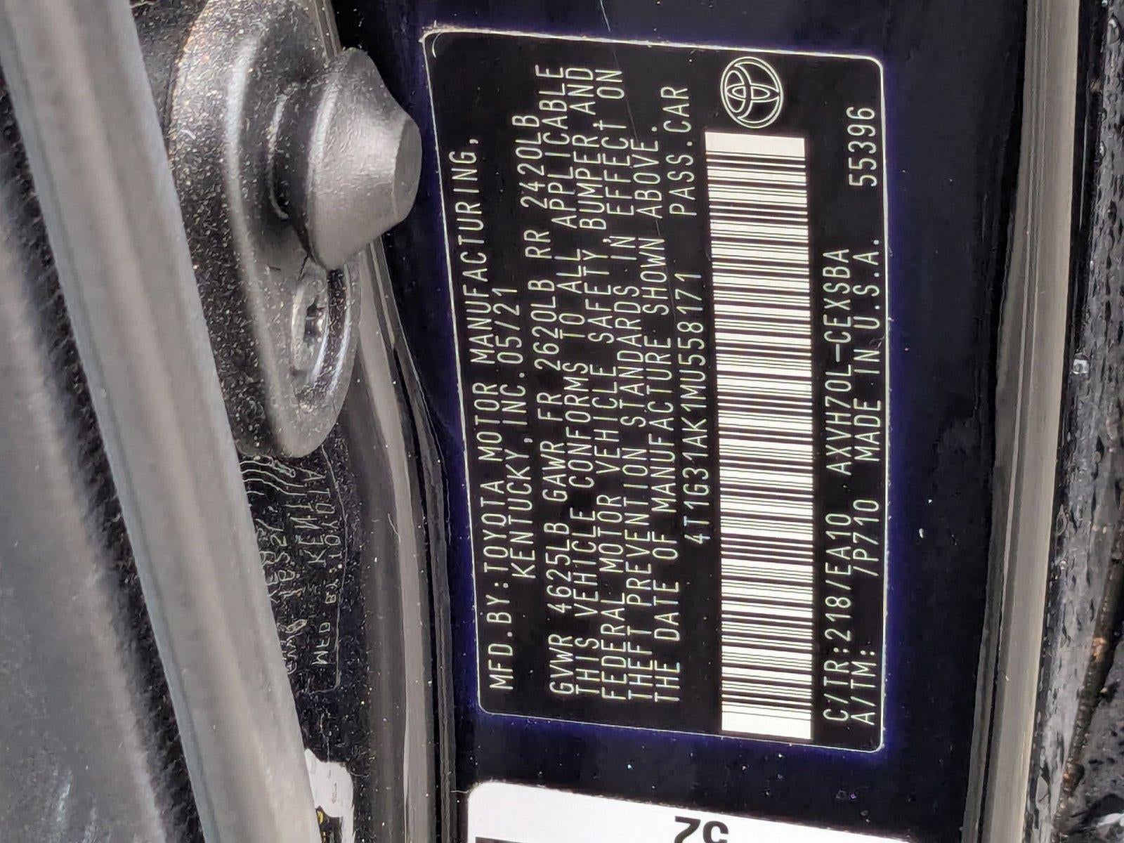 2021 Toyota Camry Hybrid SE CVT (Natl)