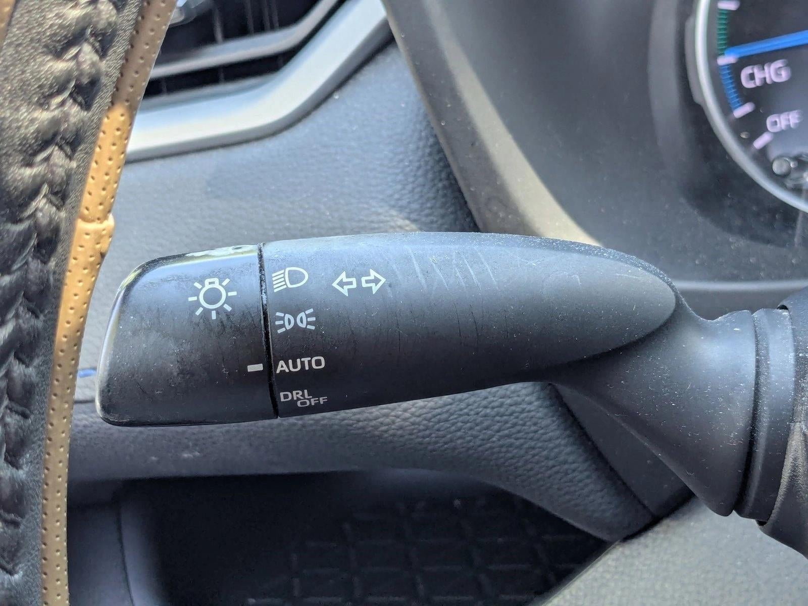 2022 Toyota RAV4 Hybrid SE AWD (Natl)