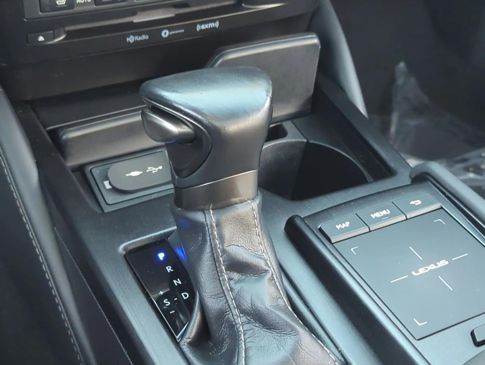 2019 Lexus ES 300h FWD