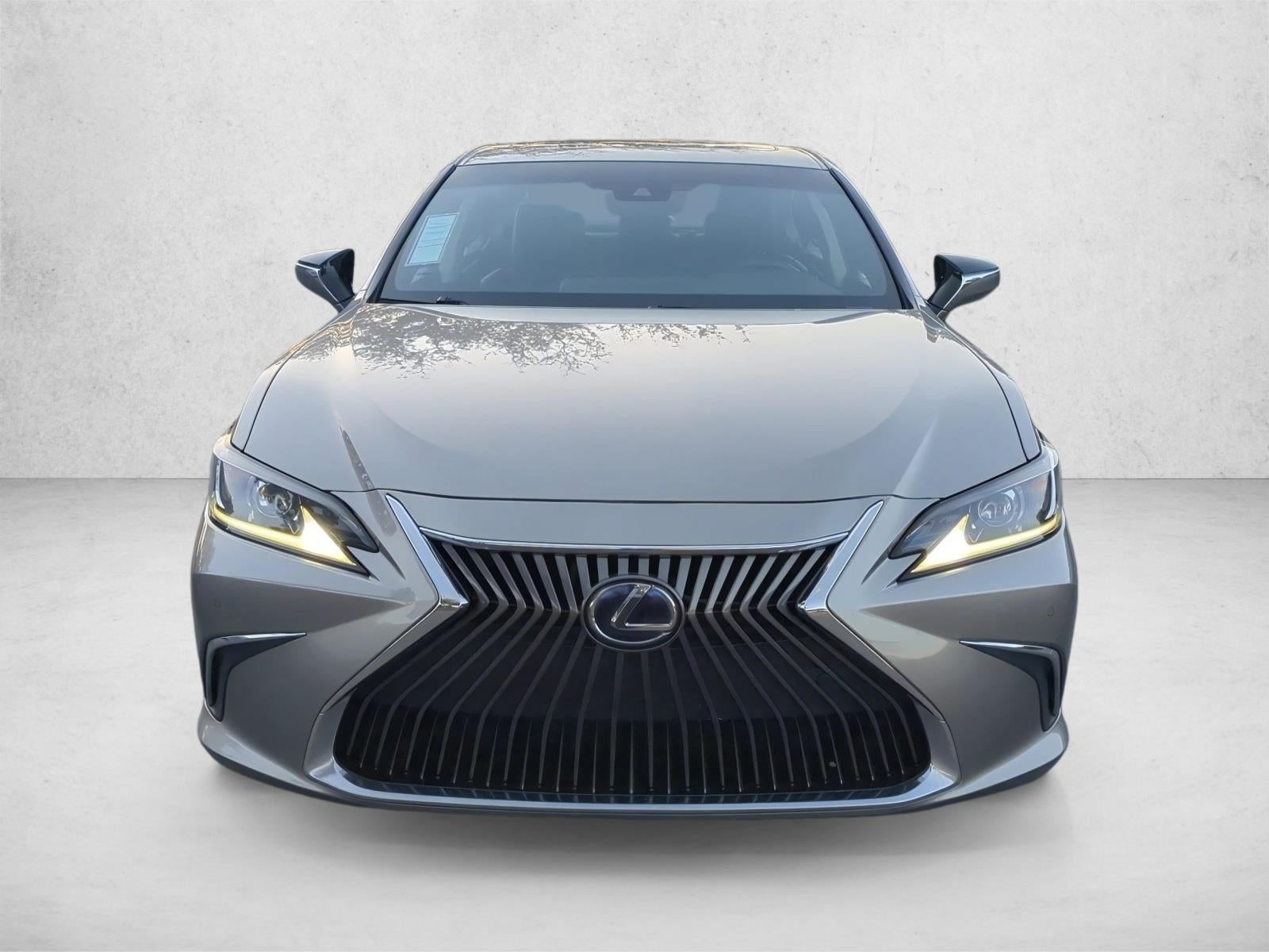 2019 Lexus ES 300h FWD