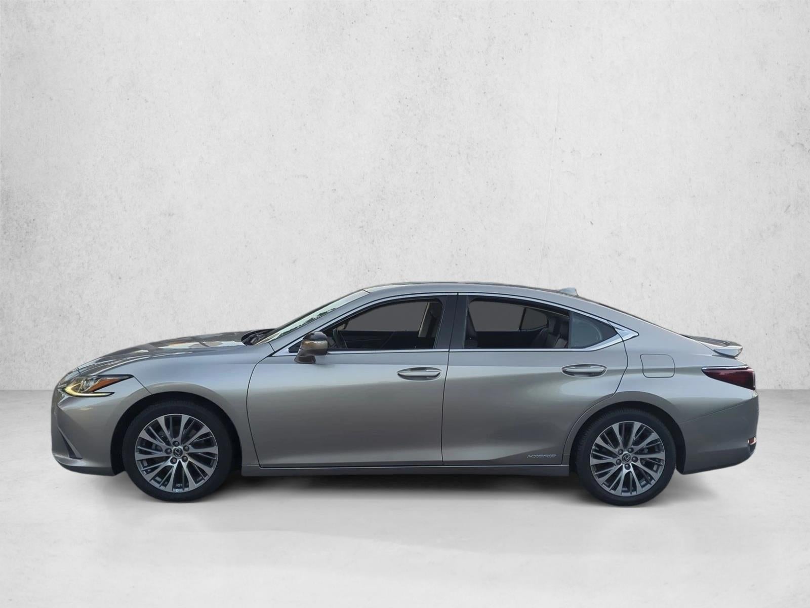 2019 Lexus ES 300h FWD