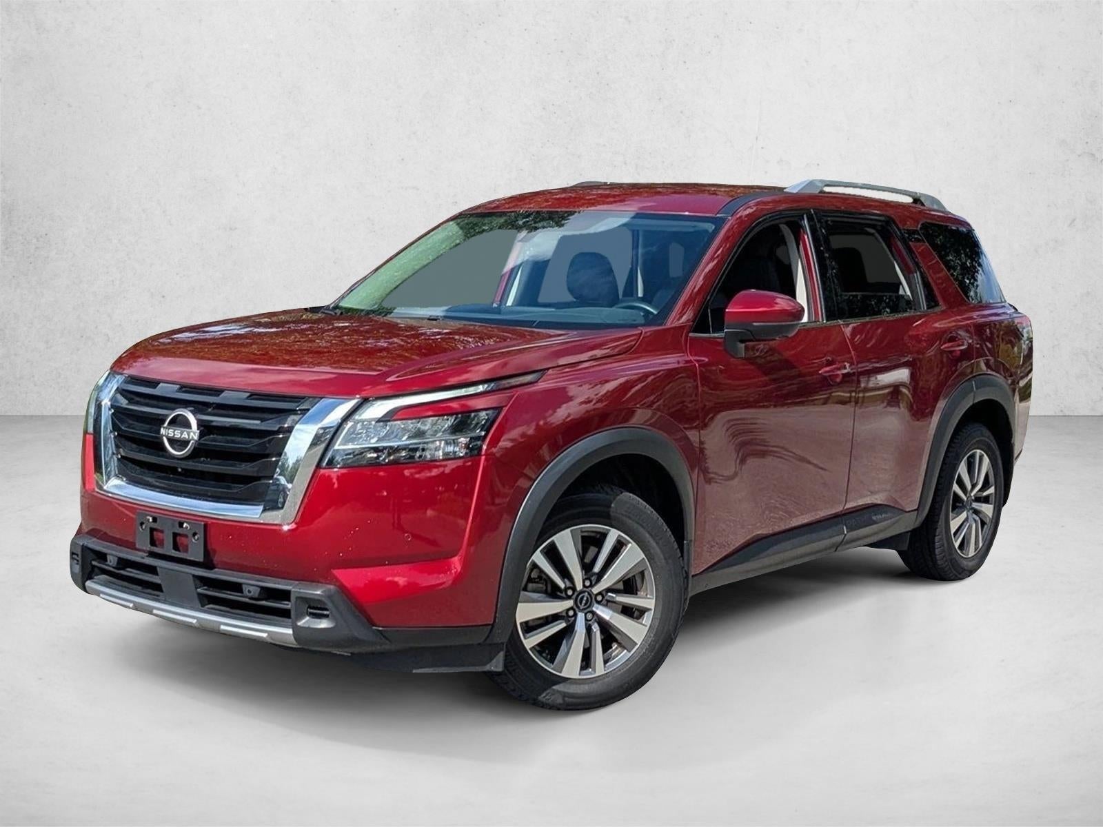 2023 Nissan Pathfinder SL 4WD