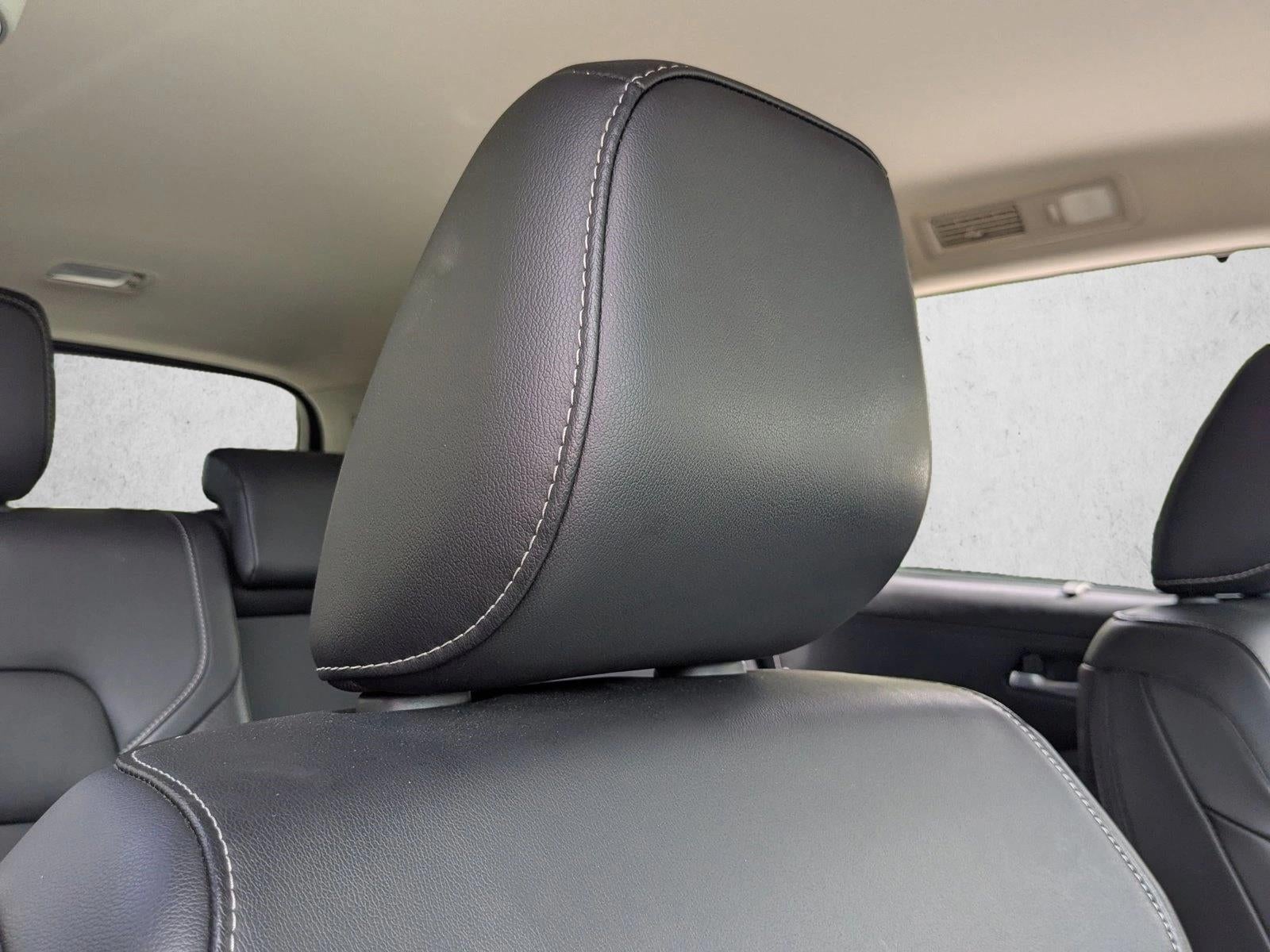 2023 Nissan Pathfinder SL 4WD