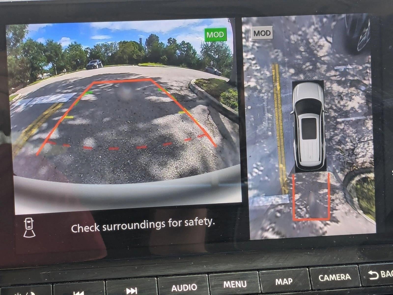 2023 Nissan Pathfinder SL 4WD