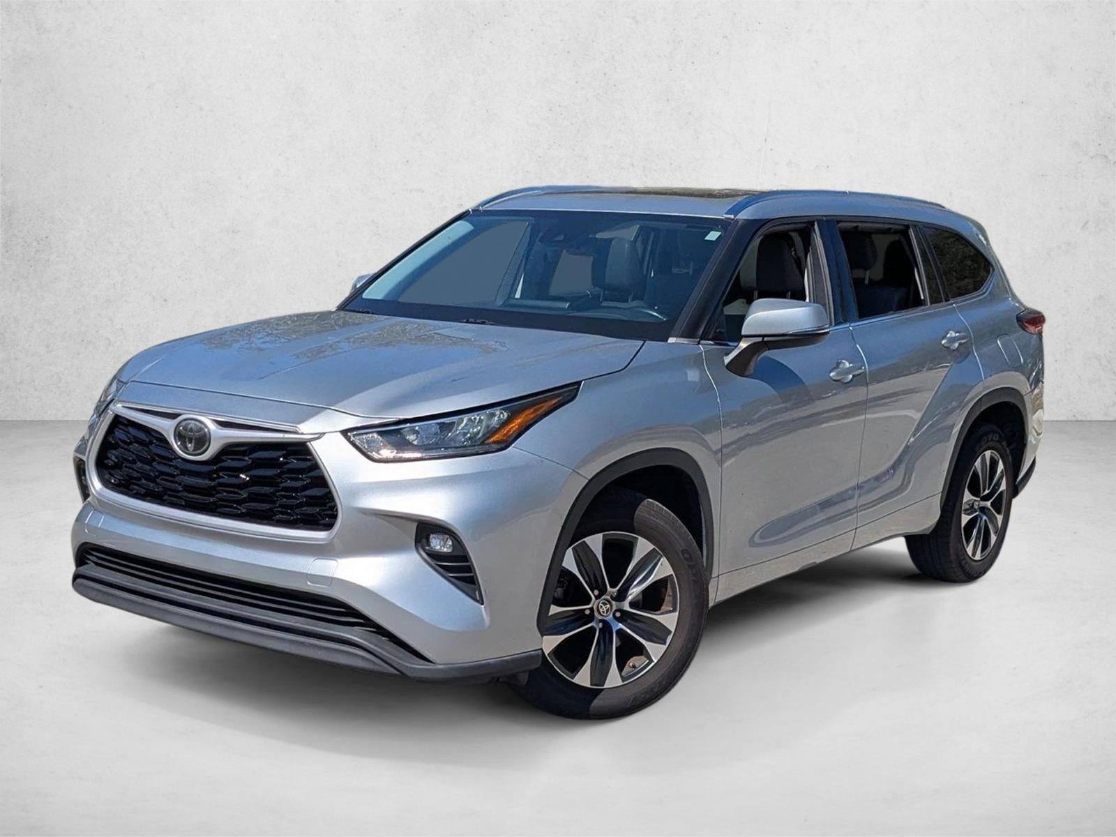 2020 Toyota Highlander XLE FWD (Natl)