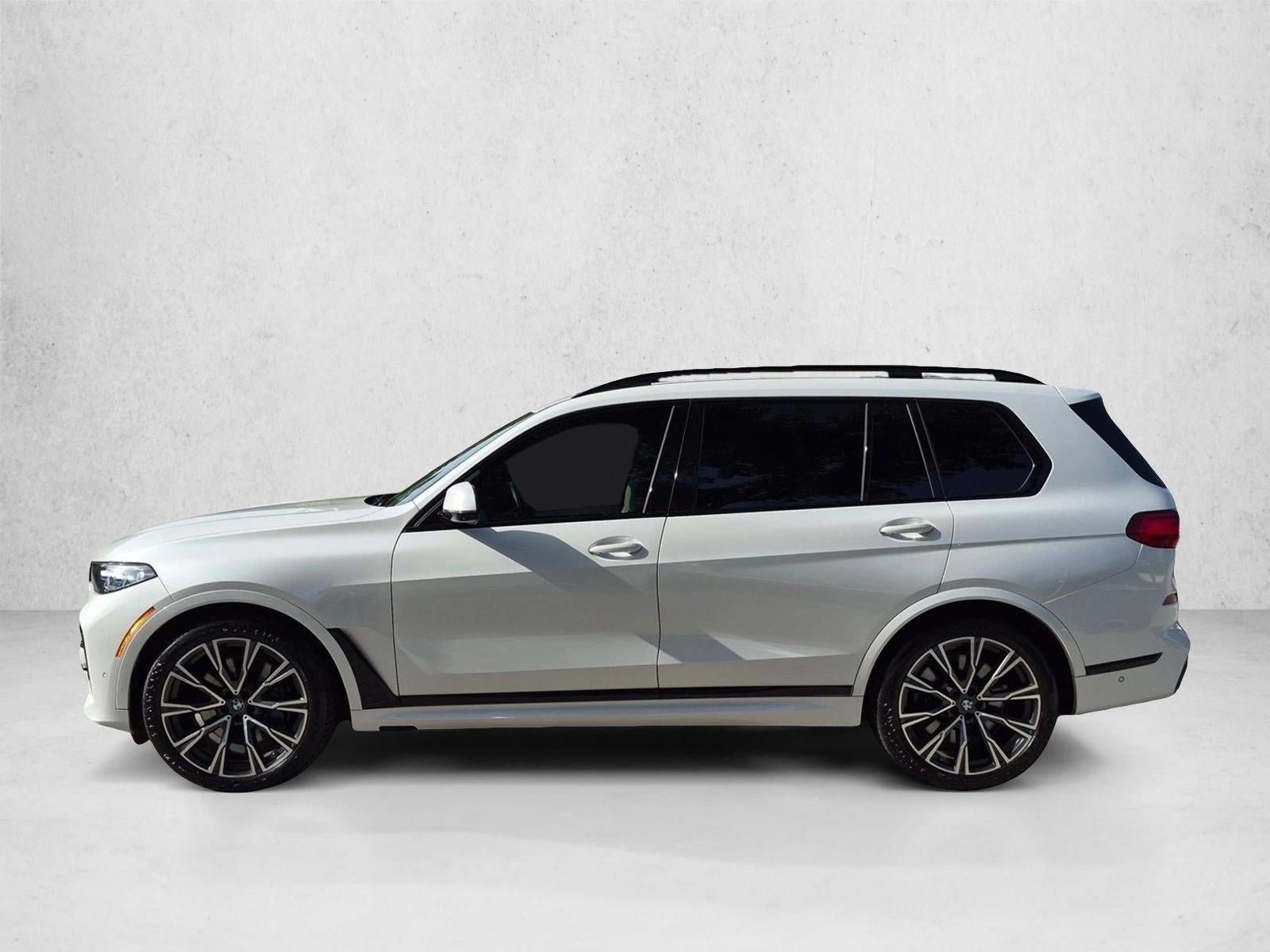 2022 BMW X7 M50i Sports Activity Vehicle