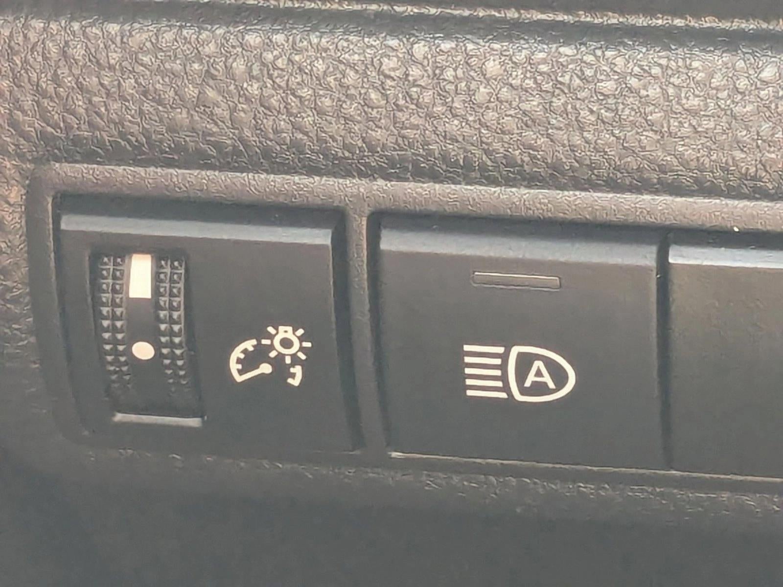 2021 Toyota Corolla SE CVT (Natl)