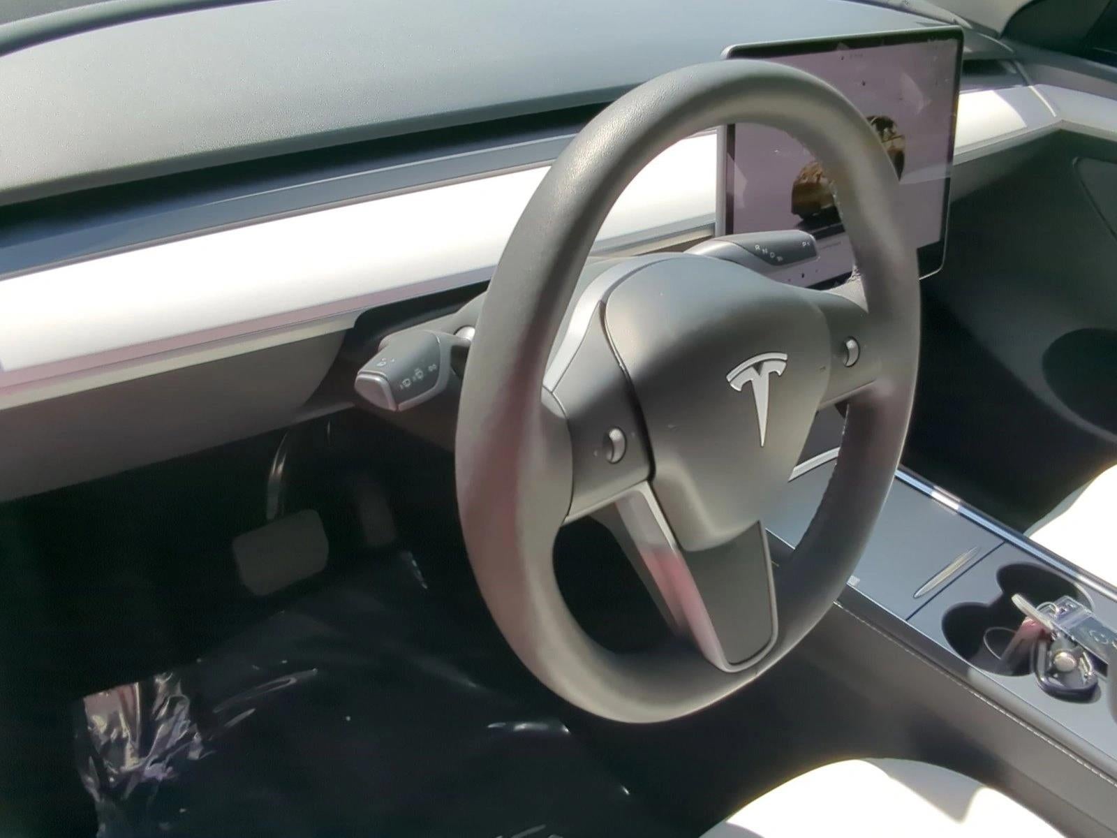 2025 Tesla Model Y Long Range AWD *Ltd Avail*