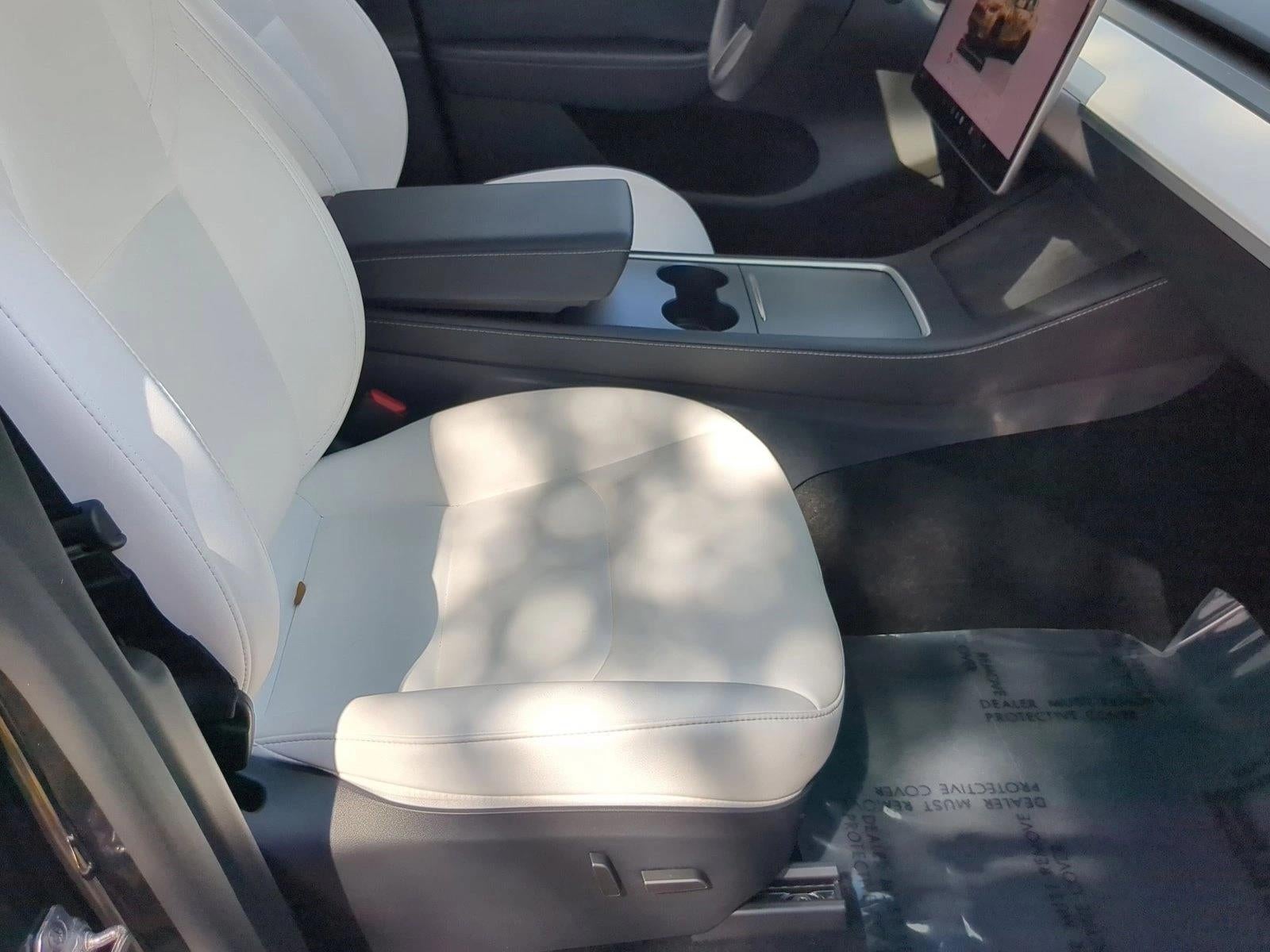 2025 Tesla Model Y Long Range AWD *Ltd Avail*