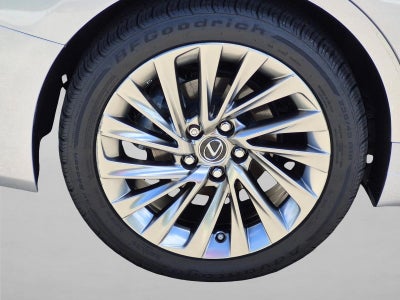 2019 Lexus ES 300h Luxury FWD