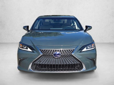 2019 Lexus ES 300h FWD