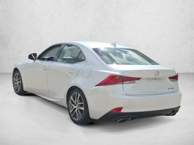2018 Lexus IS 300 RWD