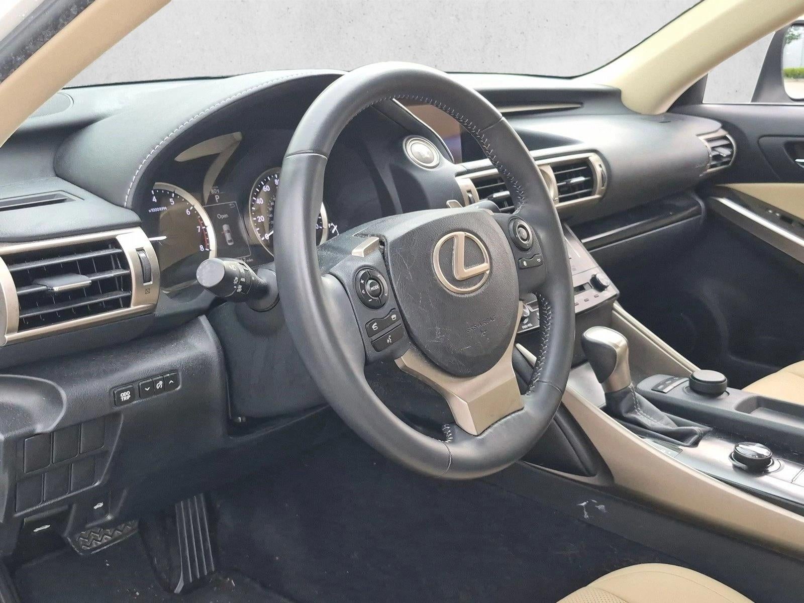 2014 Lexus IS 250 4dr Sport Sdn Auto RWD