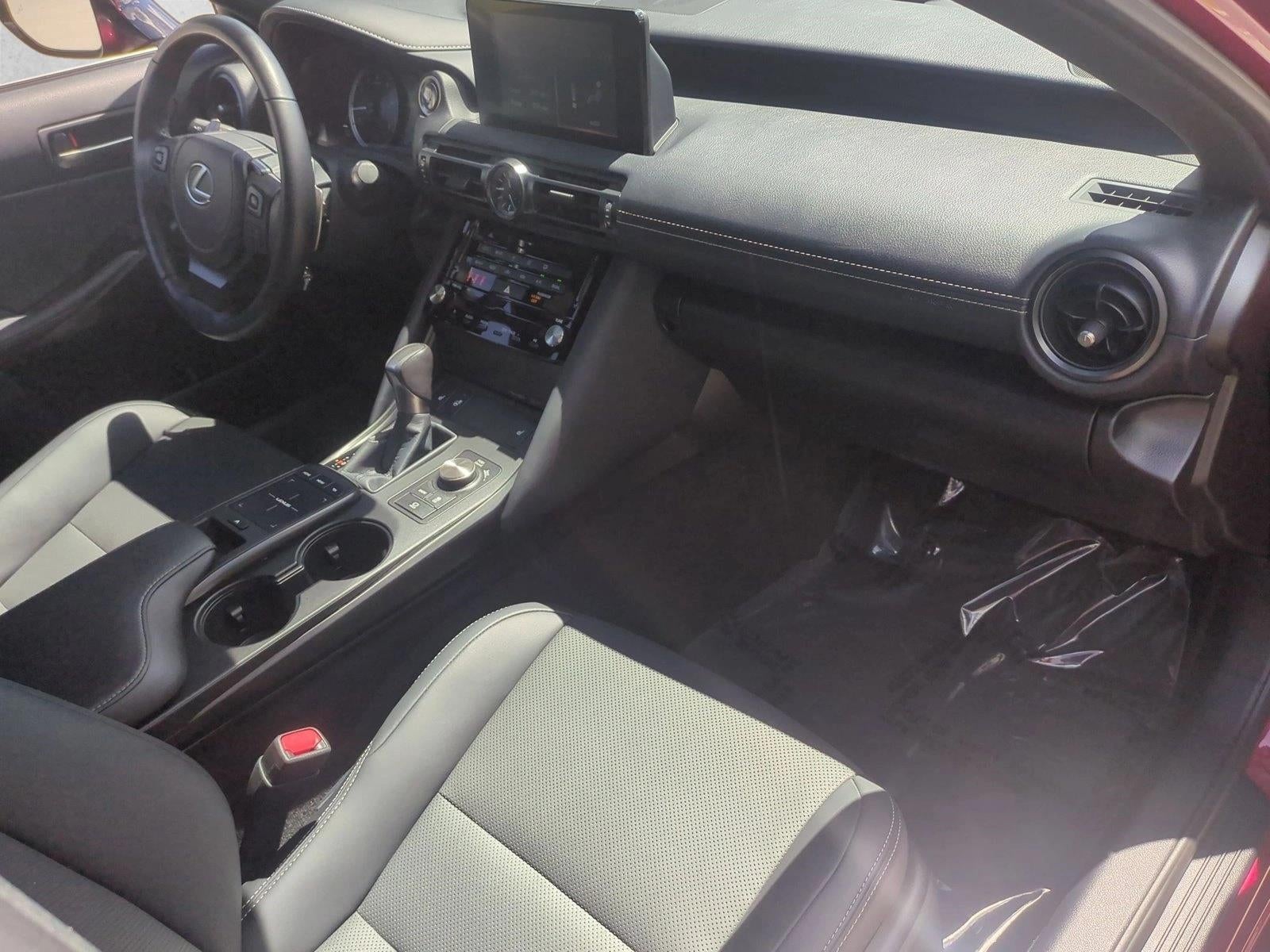 2025 Lexus IS 350 F SPORT Design RWD