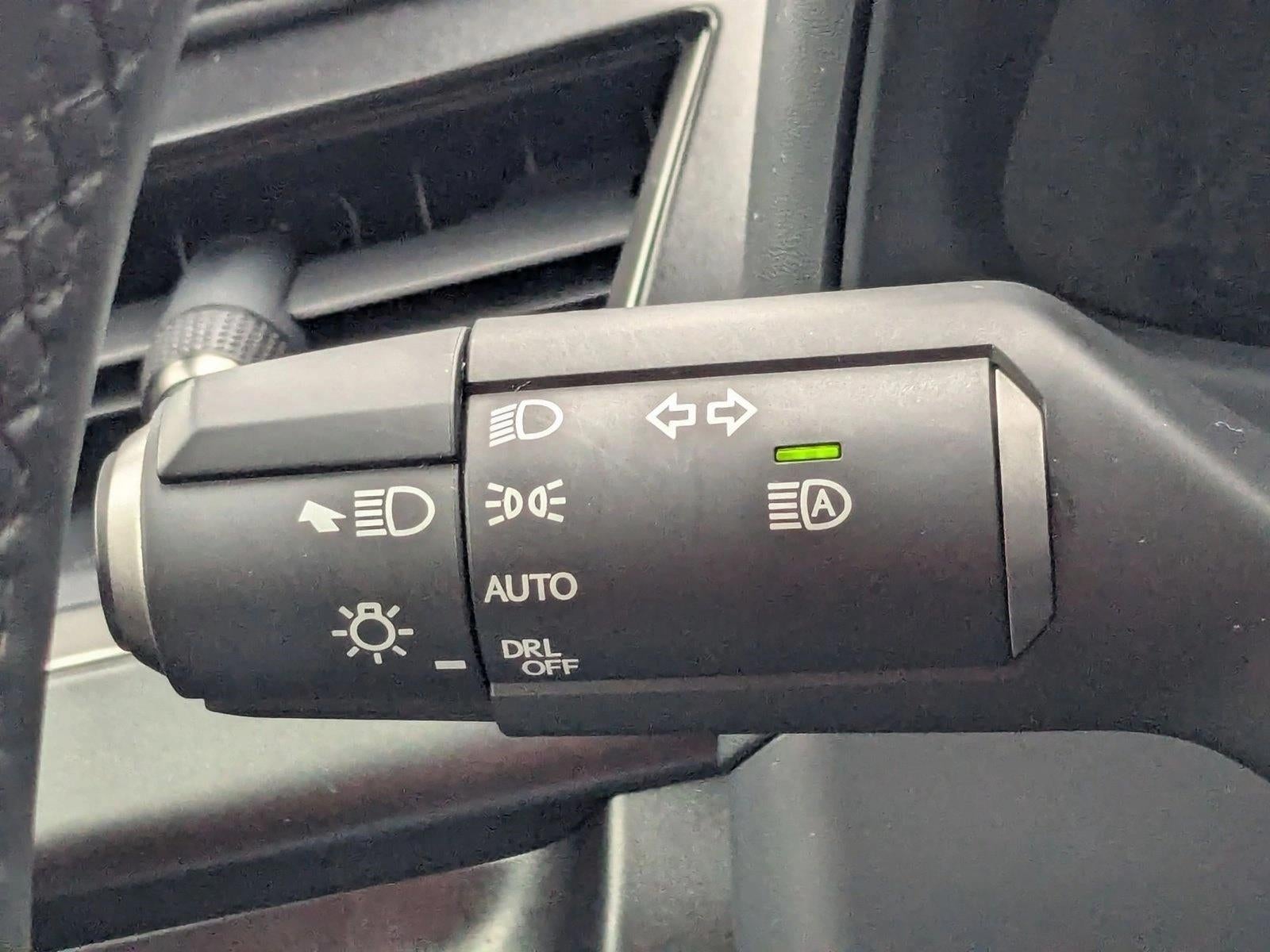 2023 Lexus UX 250h Premium FWD