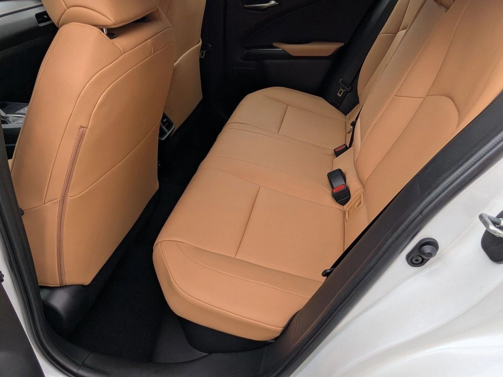 2023 Lexus UX 250h Premium FWD