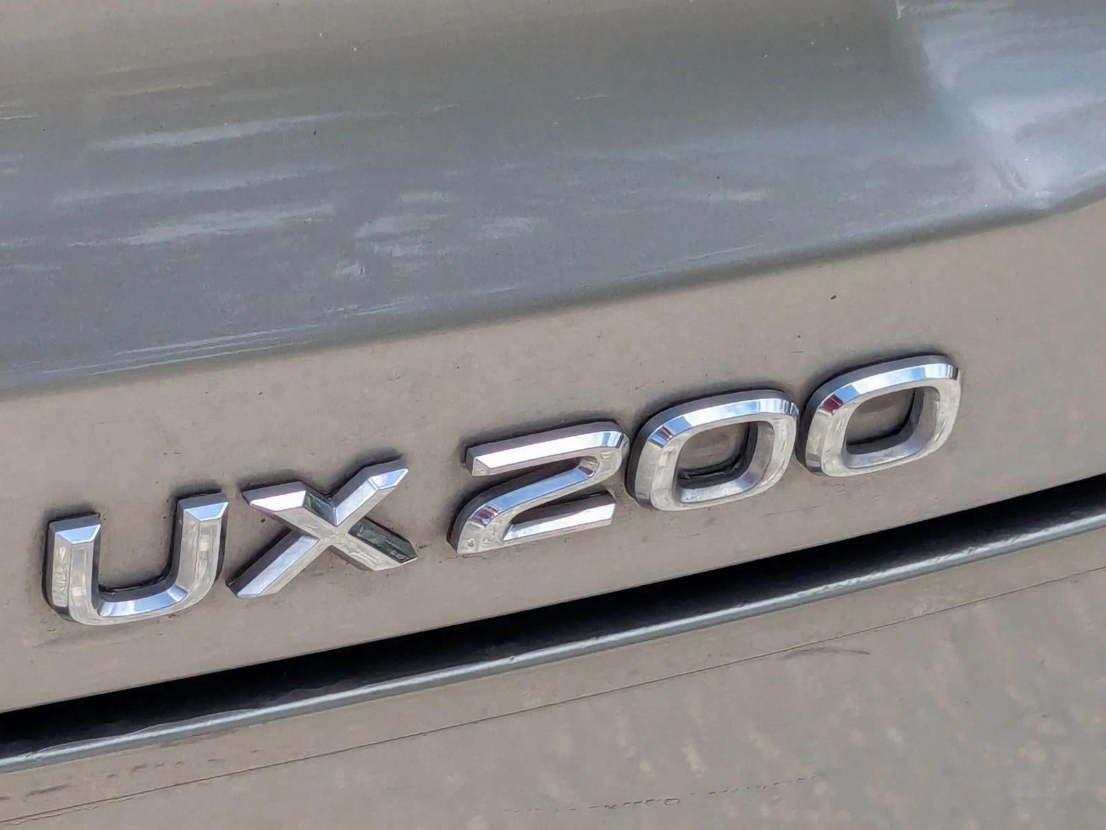 2019 Lexus UX 200 FWD