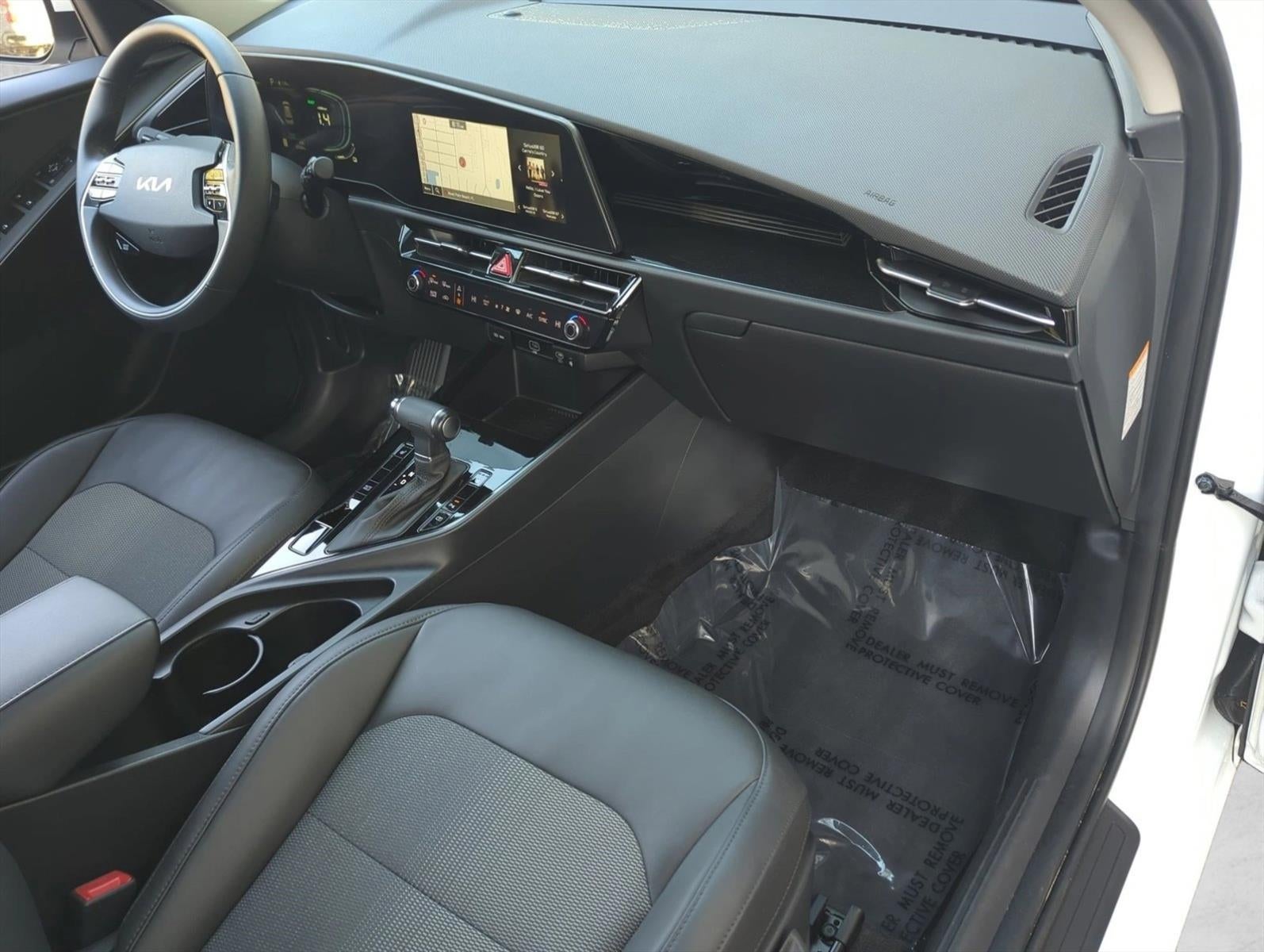 2023 Kia Niro EX FWD