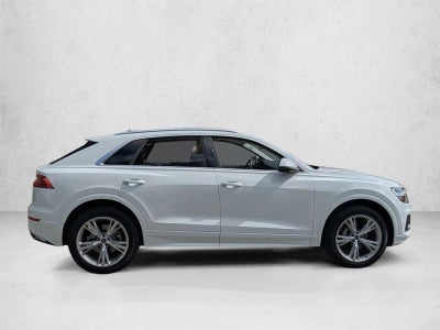 2022 Audi Q8 Premium Plus 55 TFSI quattro