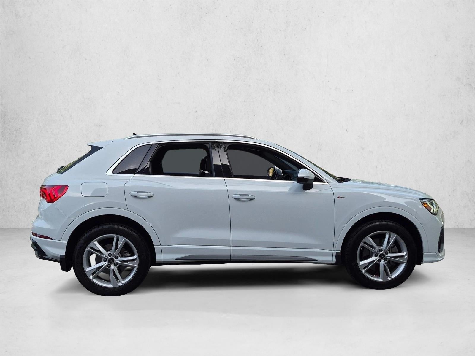 2022 Audi Q3 S line Premium Plus 45 TFSI quattro