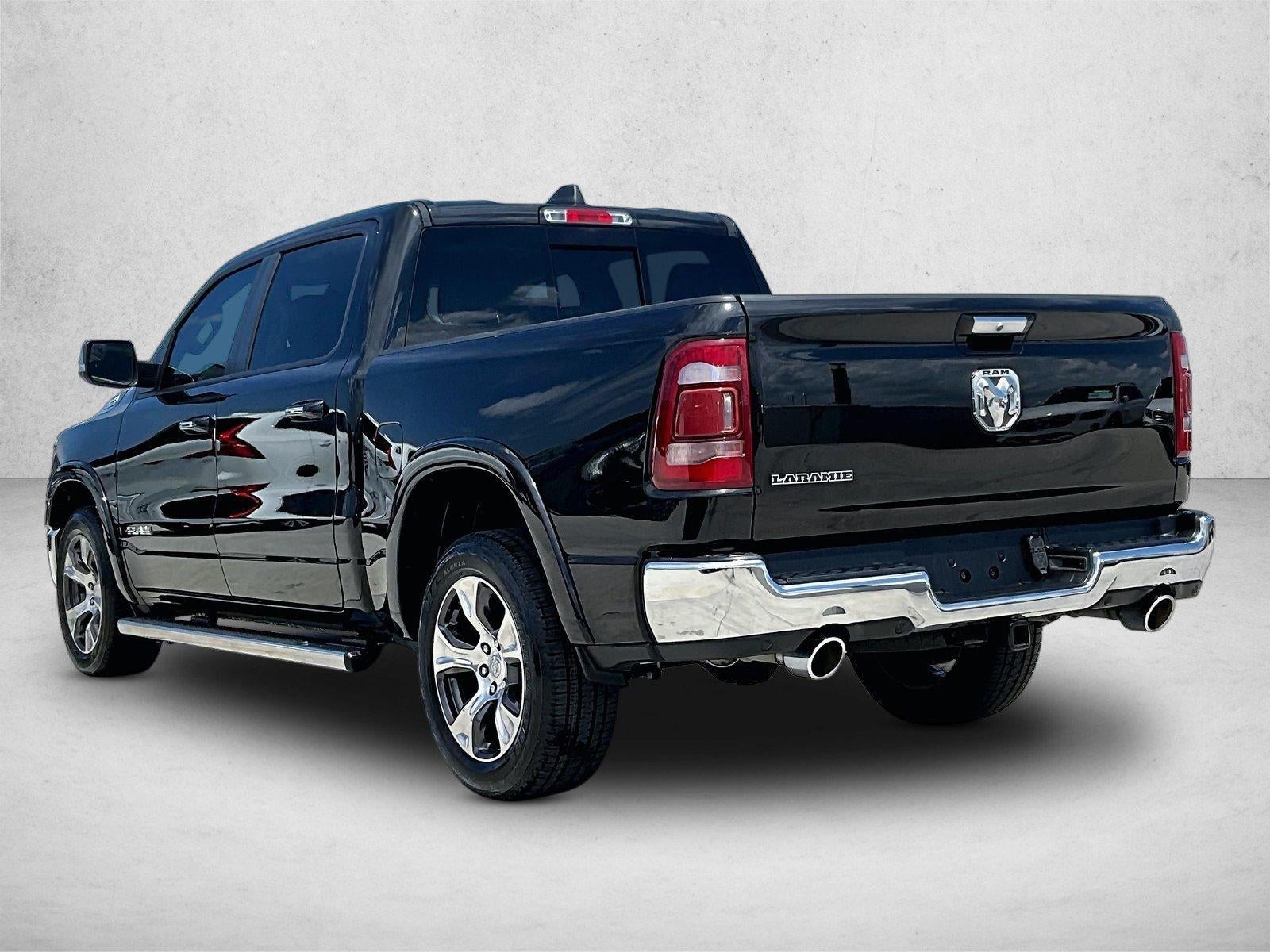 2022 RAM 1500 Laramie 4x2 Crew Cab 5'7" Box