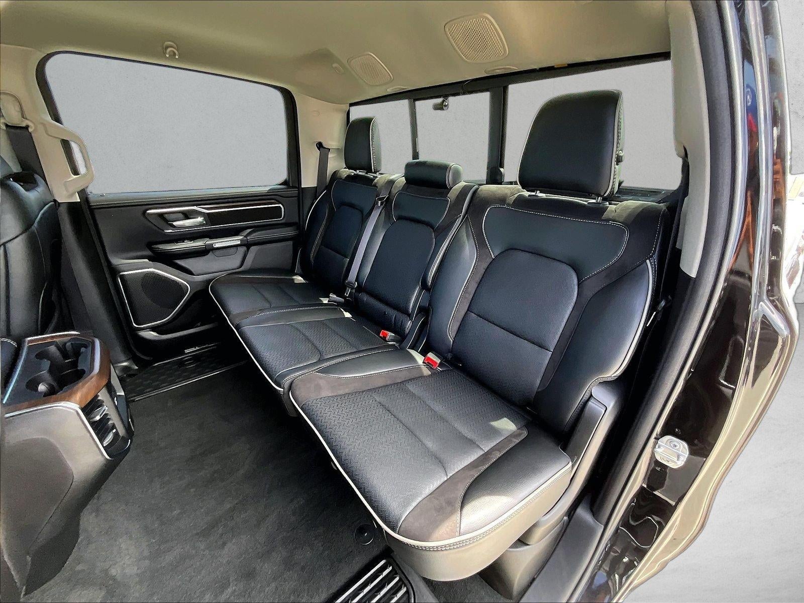 2022 RAM 1500 Laramie 4x2 Crew Cab 5'7" Box