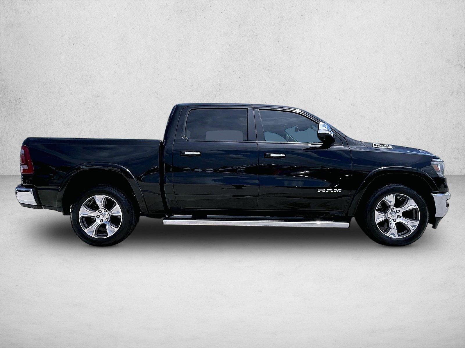 2022 RAM 1500 Laramie 4x2 Crew Cab 5'7" Box
