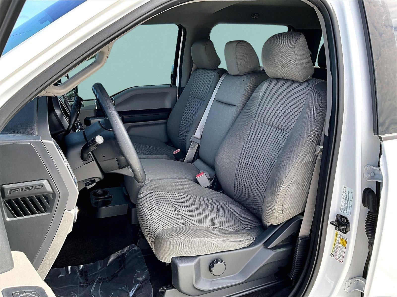 2016 Ford F-150 2WD SuperCrew 5-1/2 Ft Box XLT