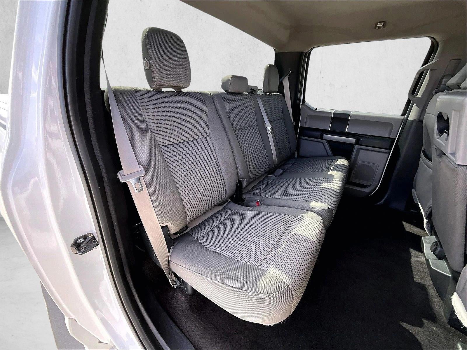 2016 Ford F-150 2WD SuperCrew 5-1/2 Ft Box XLT