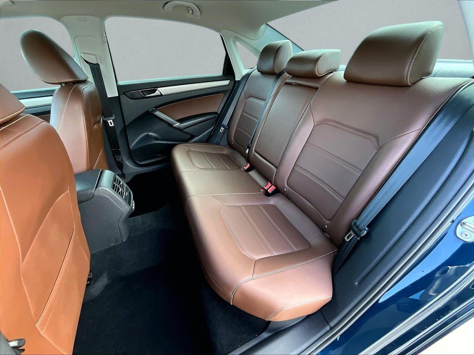 2021 Volkswagen Passat 2.0T SE Auto
