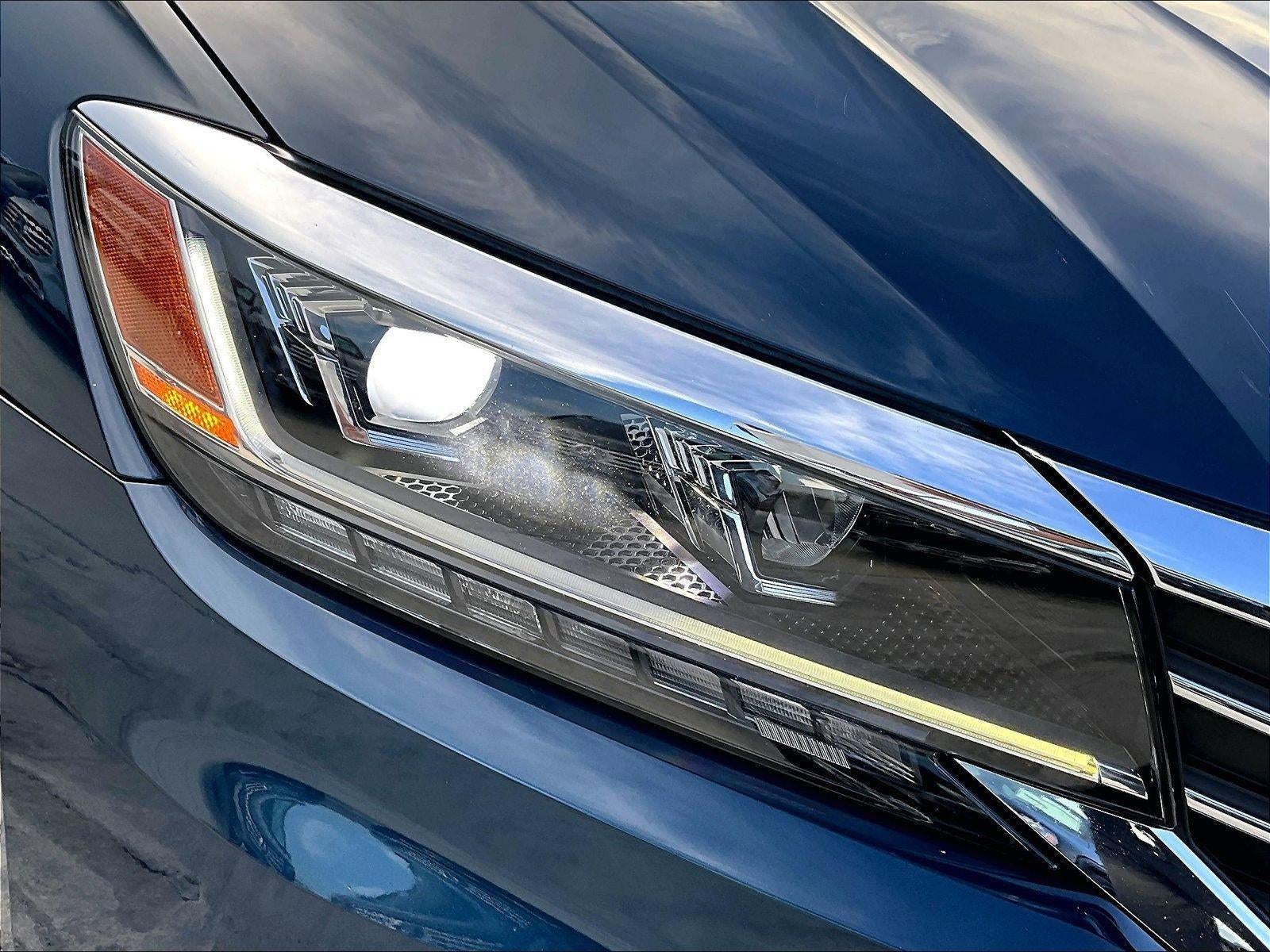2021 Volkswagen Passat 2.0T SE Auto