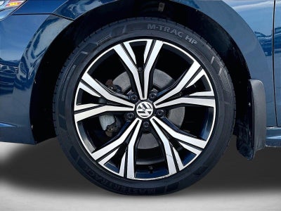 2021 Volkswagen Passat 2.0T SE Auto
