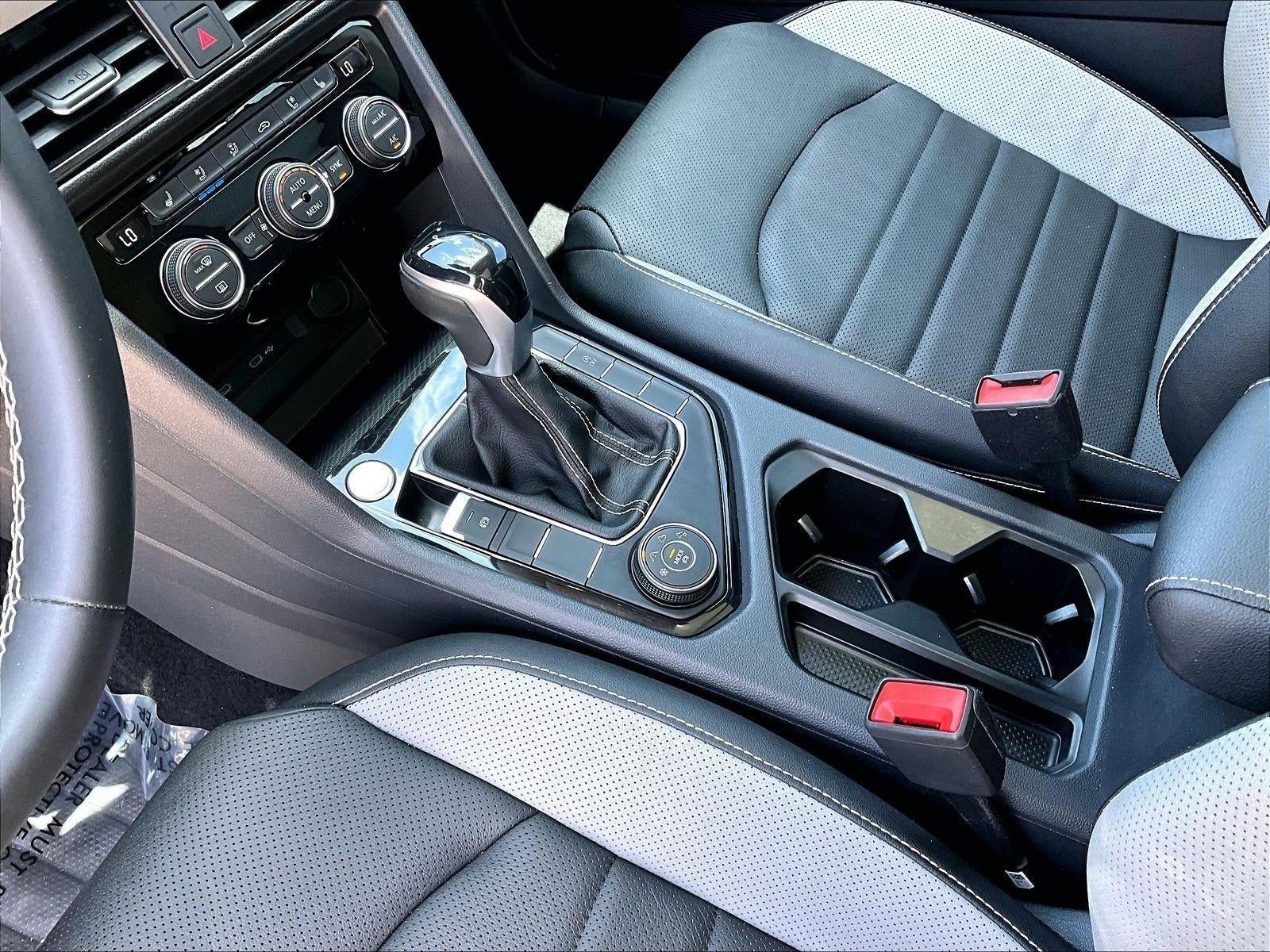 2022 Volkswagen Taos SEL 4MOTION